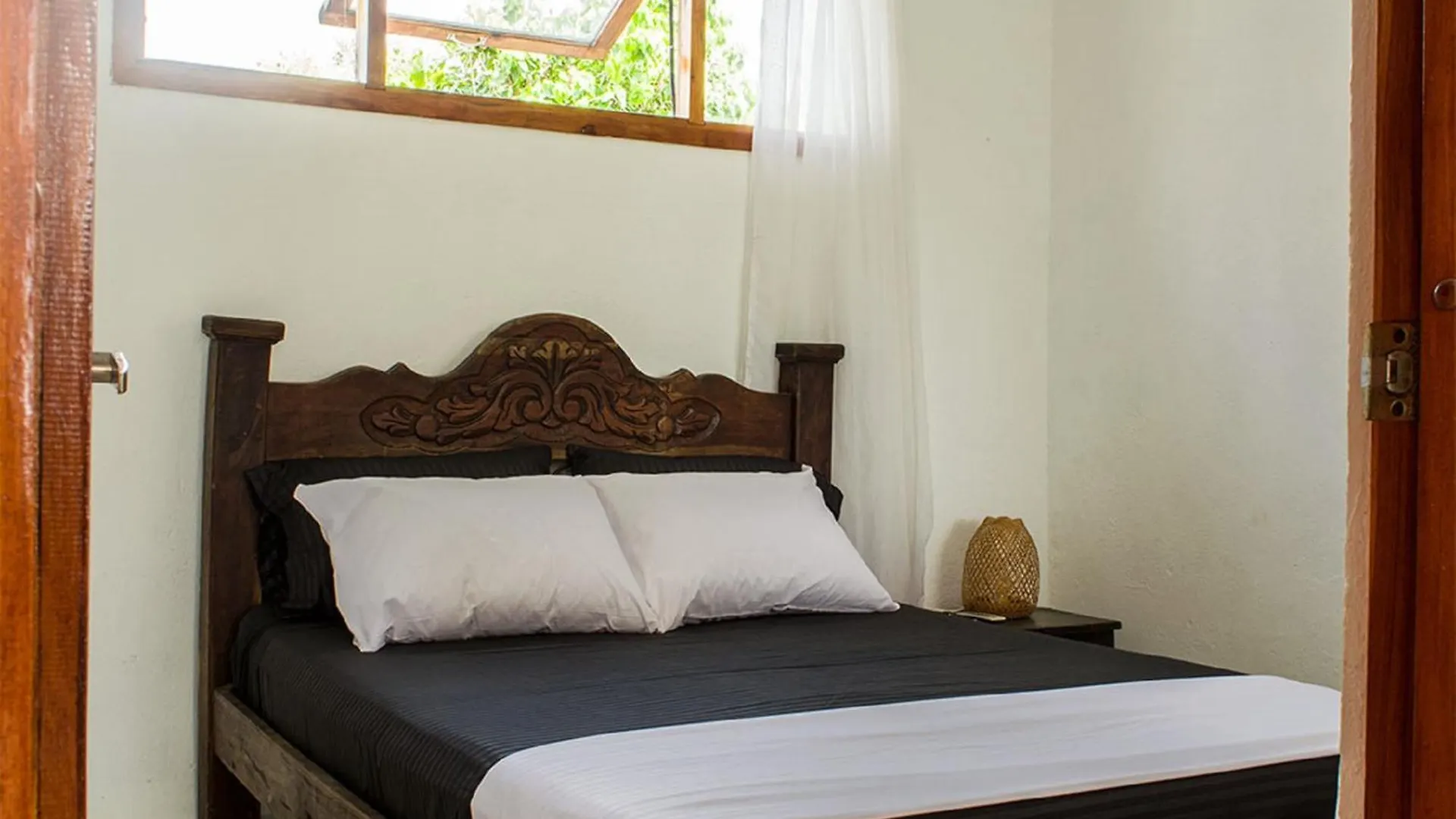Beach House In La Boquilla Facing The Sea With Air Conditioning And Wifi Cartagena